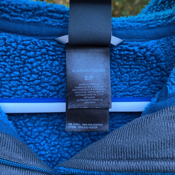 The North Face Crescent Sunshine Sweater Hoodie - Picture 4 of 7